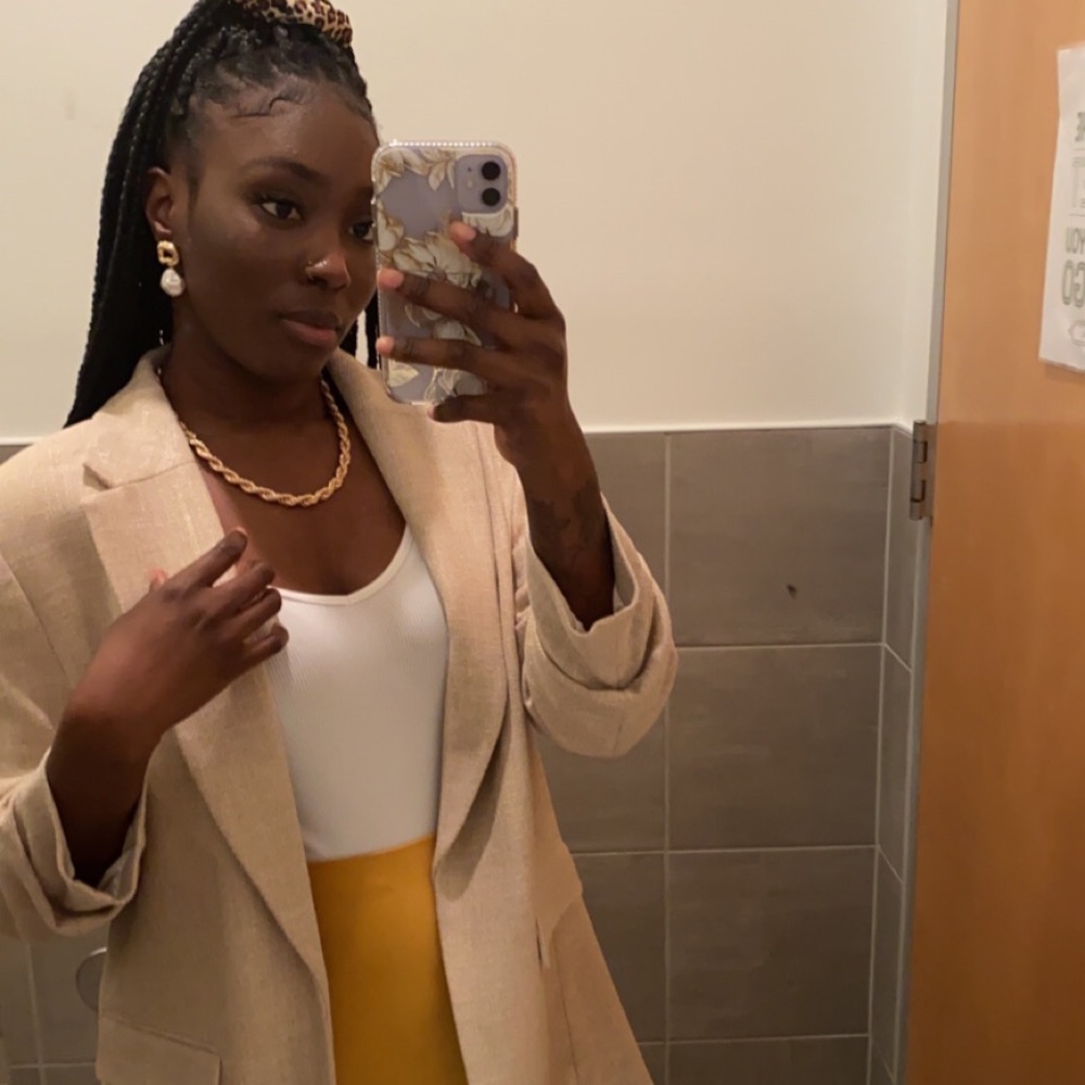 Meet your Posher, Zhari